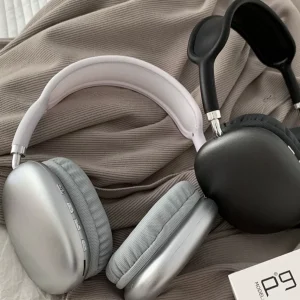 Over-ear Bluetooth headphones, with rich sound quality, no noticeable delay, comfortable and pleasant to the ear